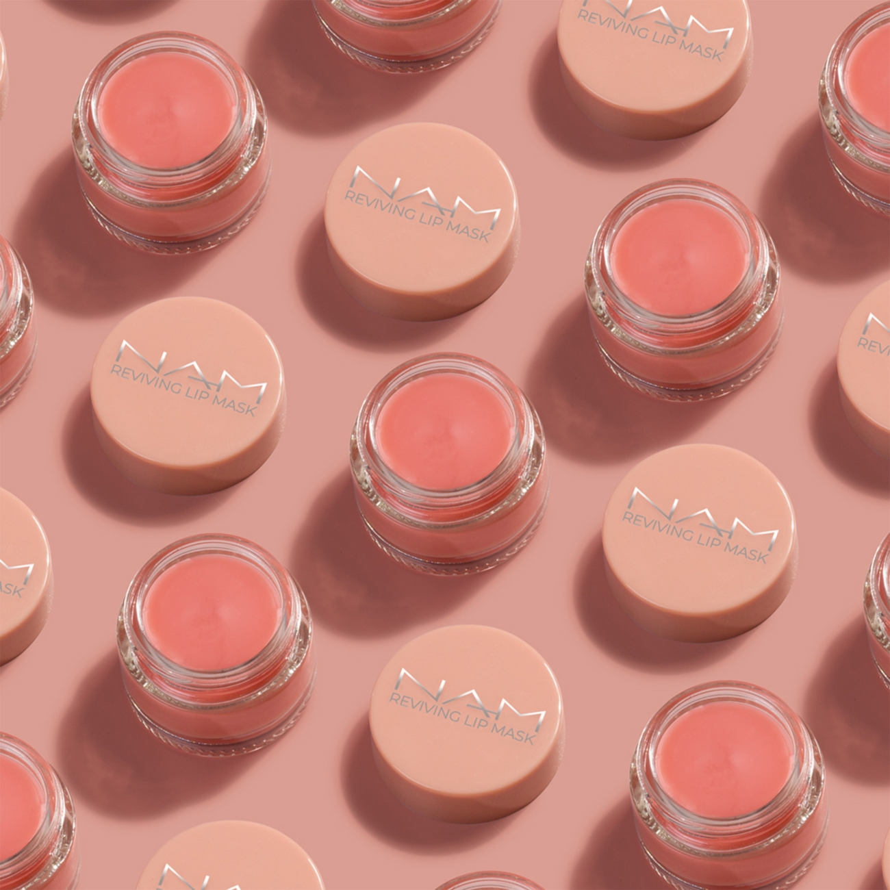 NAM Nawilżający i regenerujący balsam do ust Reviving Lip Mask