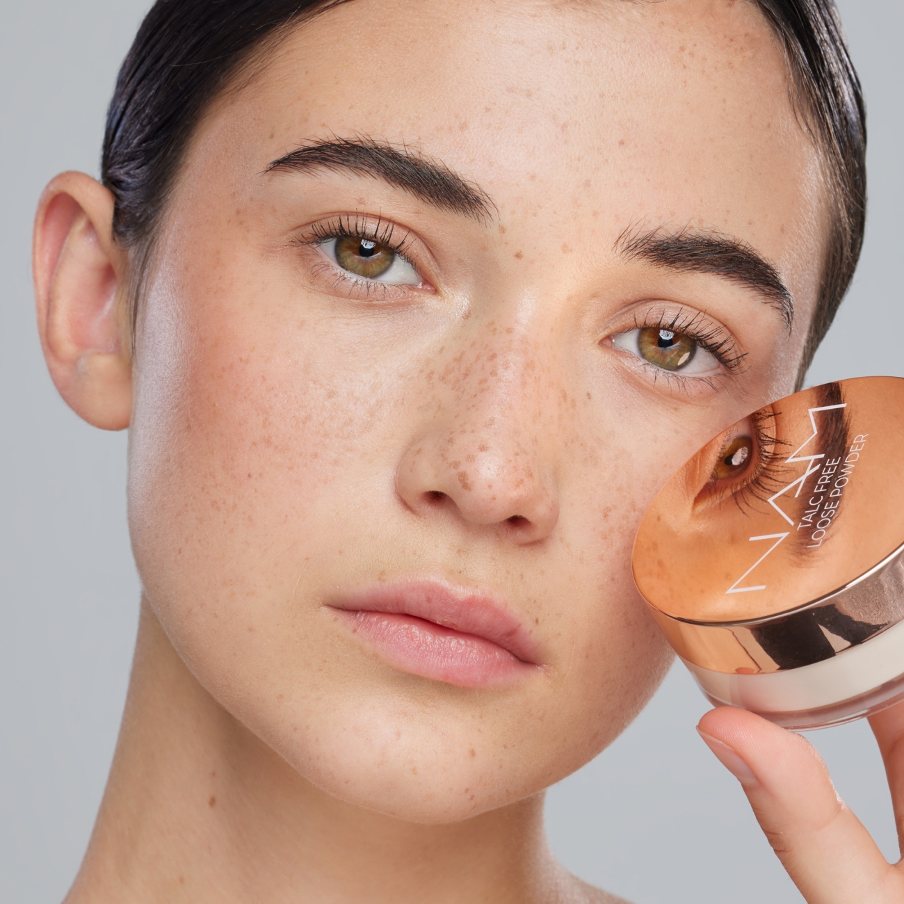NAM Sypki puder wygładzający Talc Free Loose Powder