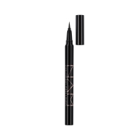 NAM Długotrwały, brązowy eyeliner w pisaku Coloring Brown Pen Liner
