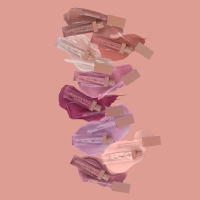 NAM Powiększający usta błyszczyk z efektem tafli Latex Lipgloss