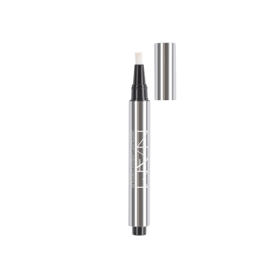 NAM Rozświetlający korektor pod oczy Underlight Luminous Concealer