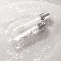 NAM Płynny, świetlisty rozświetlacz Shine Booster